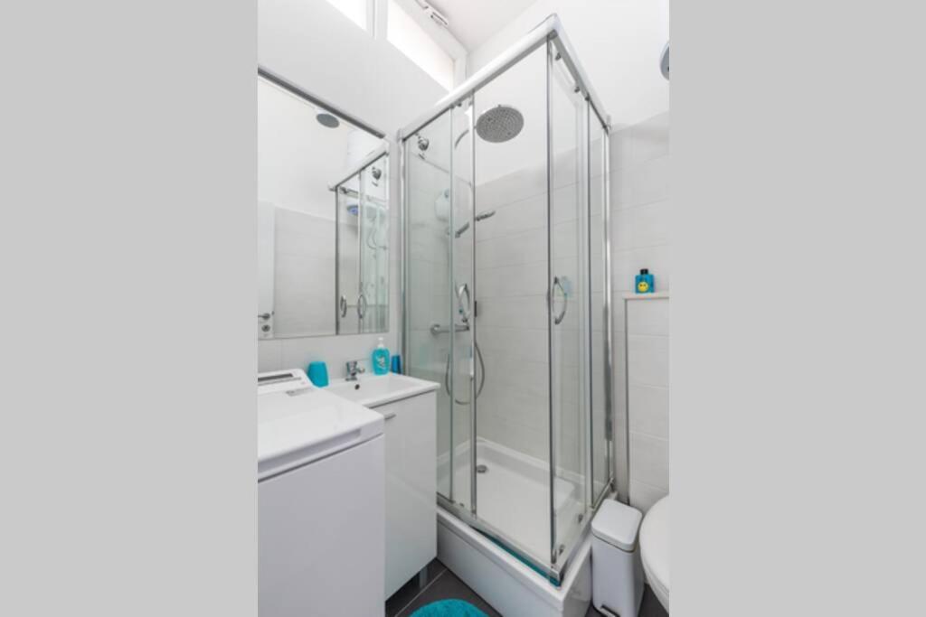 Banana Split Youth Apartment Екстер'єр фото