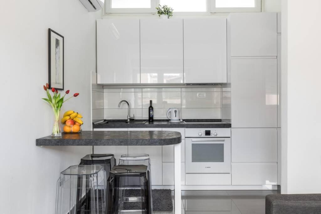 Banana Split Youth Apartment Екстер'єр фото